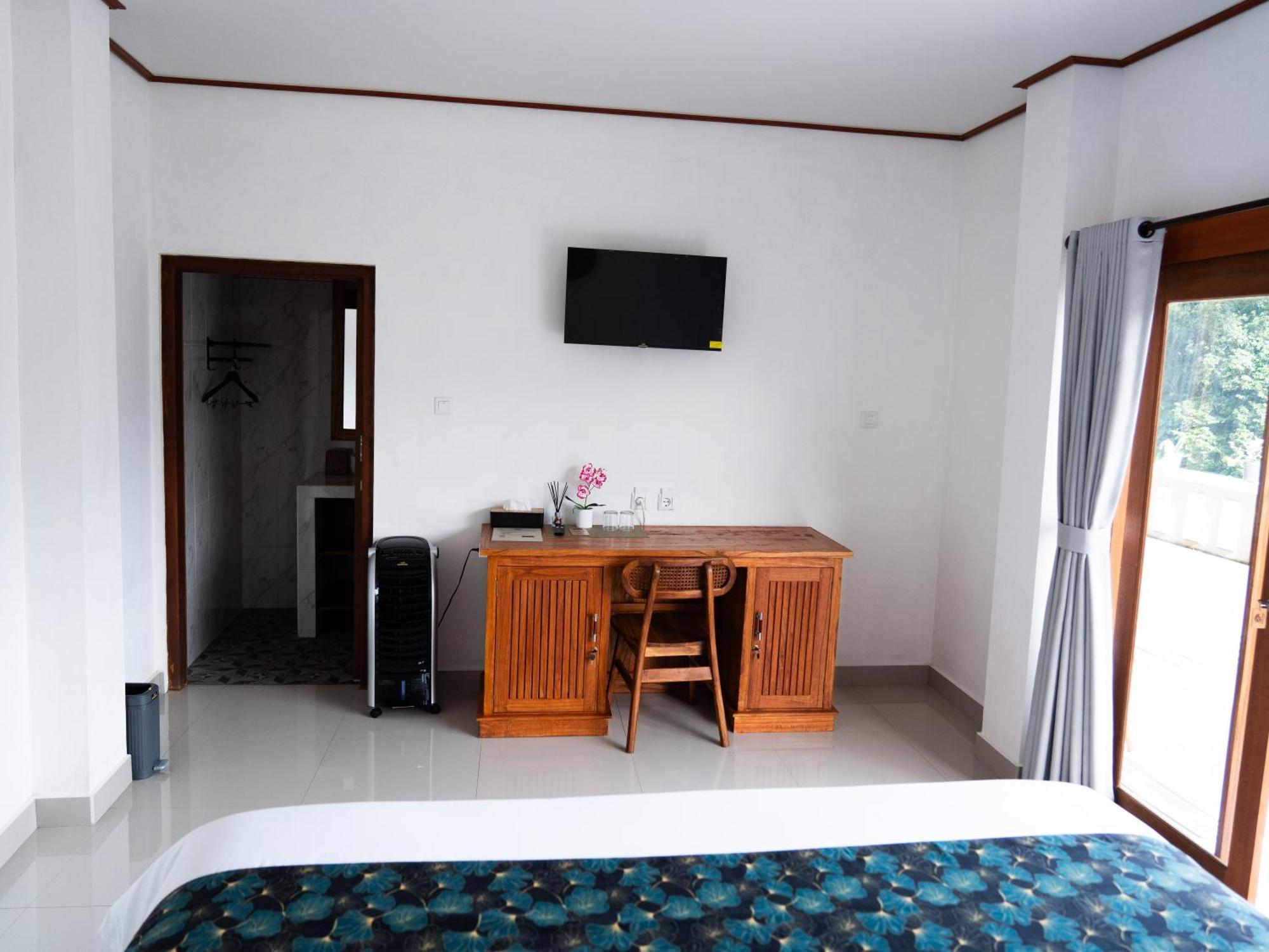 Bisbis House Iseh Village Selat Exterior foto